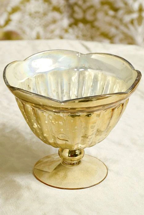 5" X 6" Glass Carraway Stand Gold