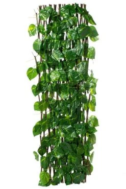 47.5"x 66" Everygreen Stretchable Fence Screen Green