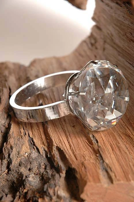 6cm Diamond Crystal Ring